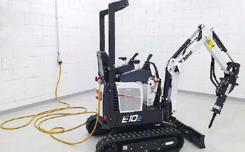 первый электрический экскаватор